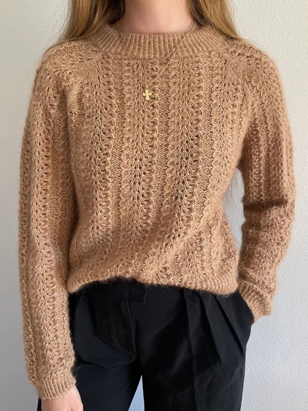 acanthus-sweater-1.jpg
