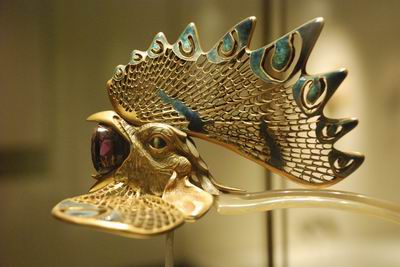 Tiara_de_Lalique_-_Calouste_Gulbenkian.jpg